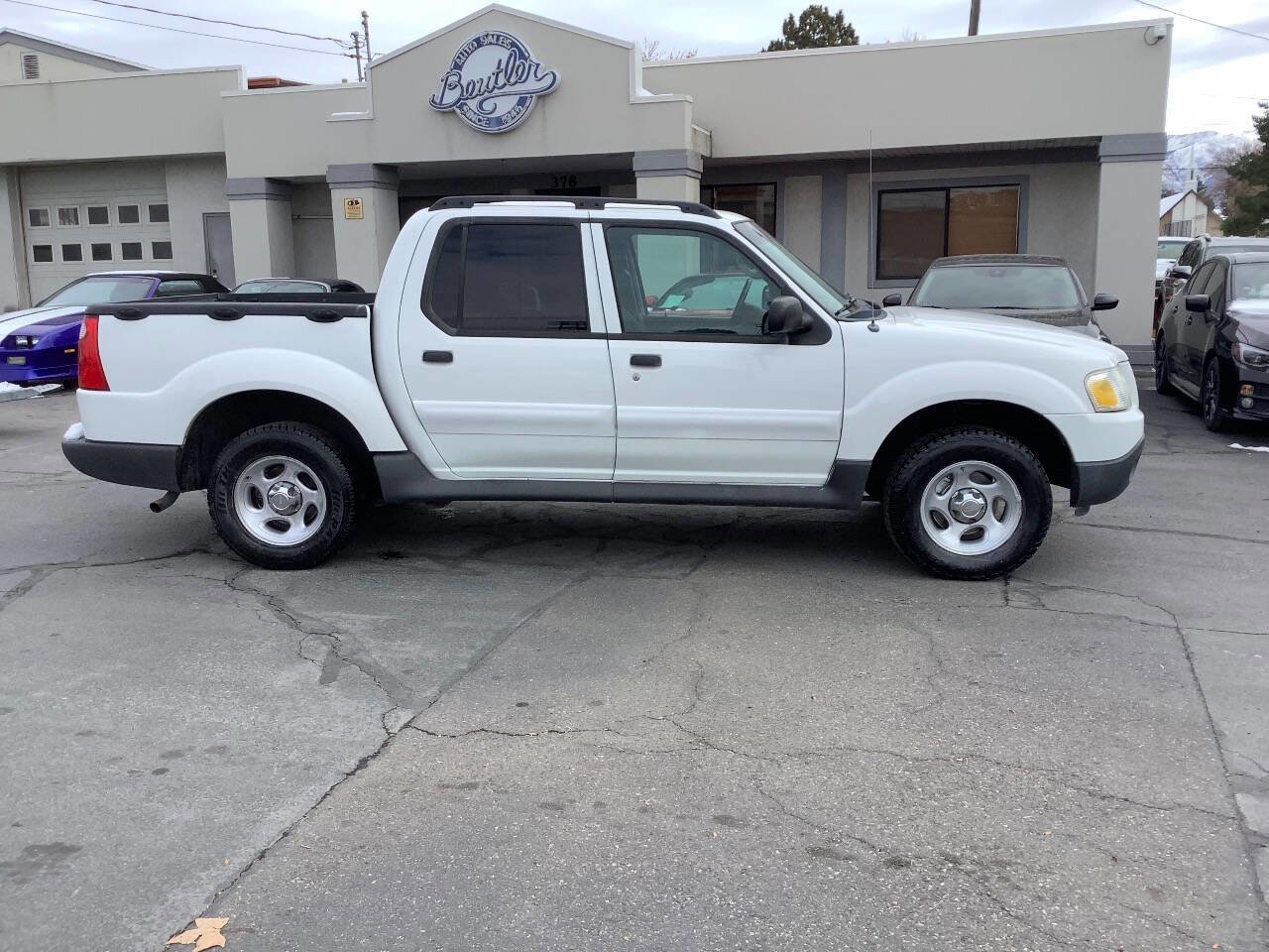 Used 2004 Ford Explorer Sport Trac XLS image 8