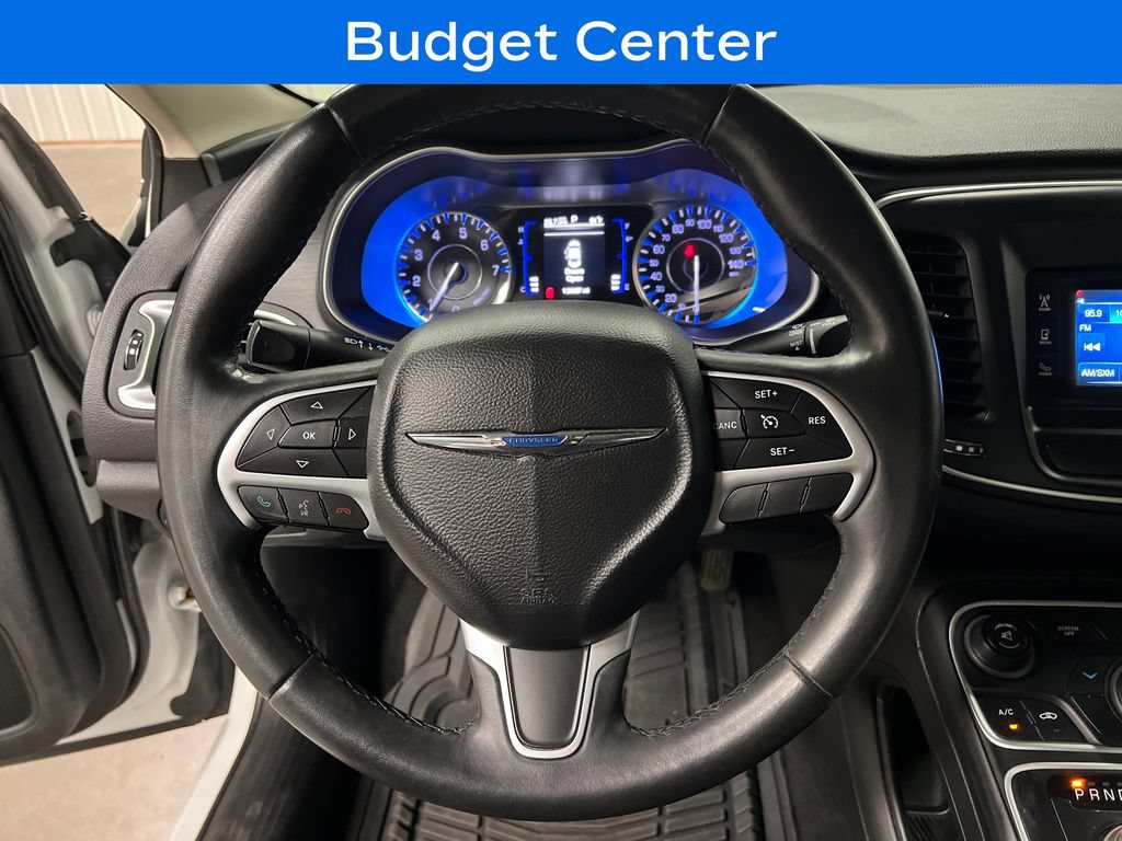 Used 2015 Chrysler 200 Limited w/ Convenience Group FWD image 18
