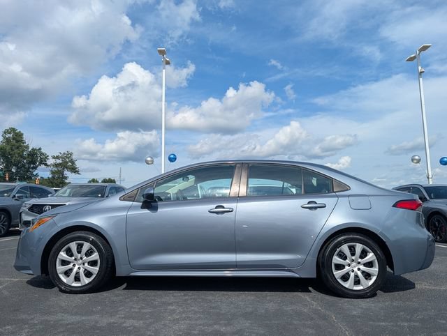 Used 2021 Toyota Corolla LE FWD image 20