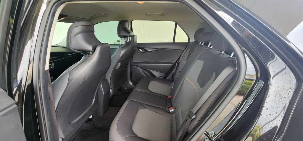Used 2024 Kia Niro LX FWD image 18