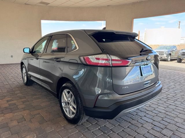Used 2024 Ford Edge SEL AWD/4WD image 3
