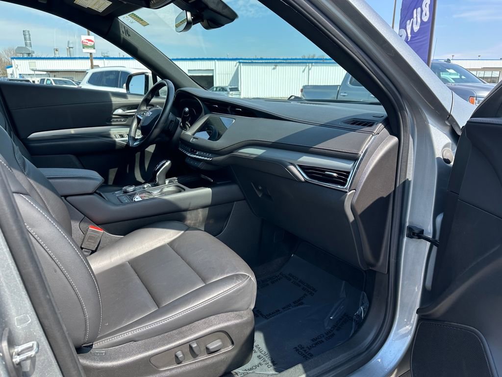Certified 2023 Cadillac XT4 Premium Luxury image 20