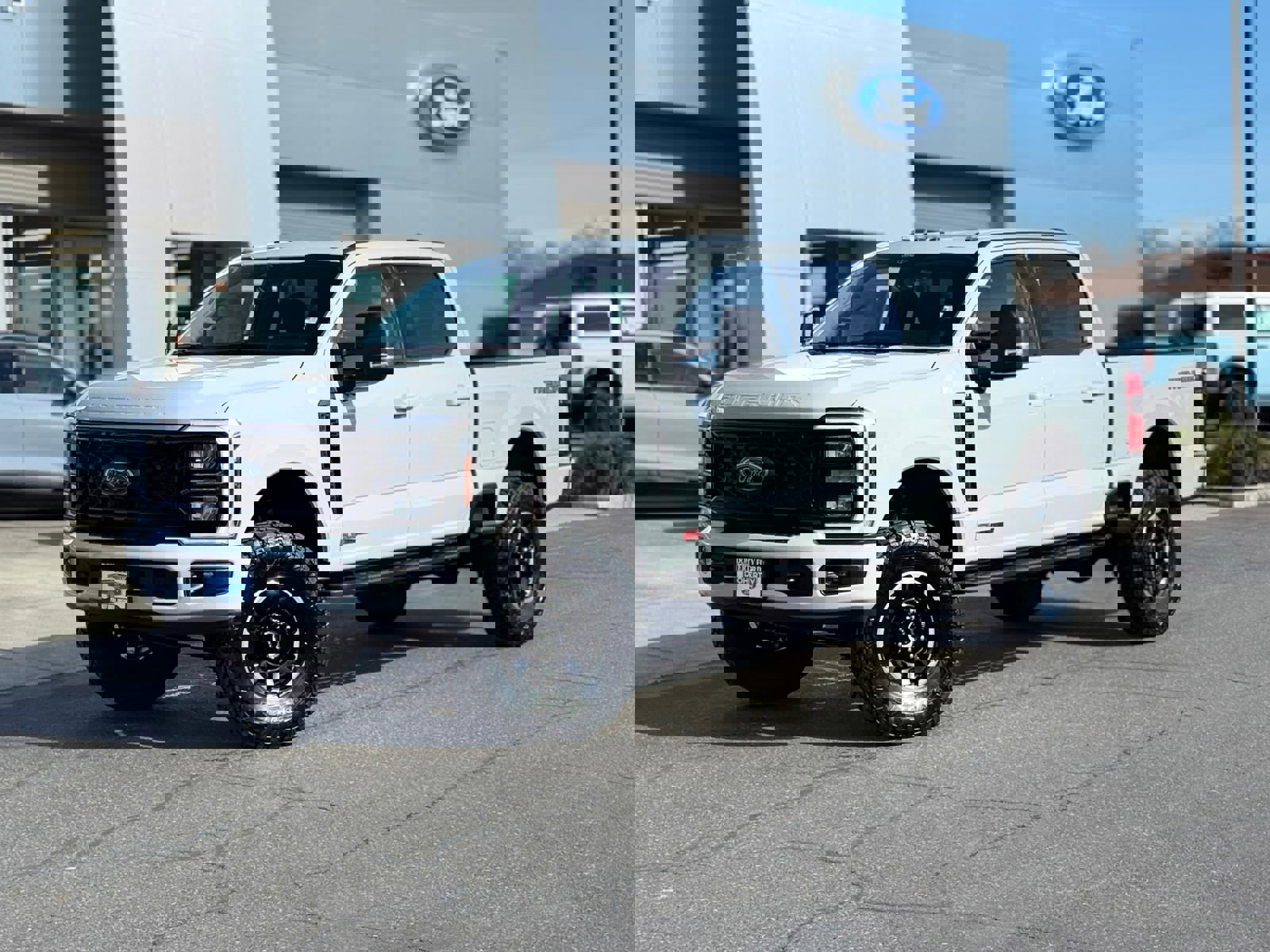 New 2025 Ford F250 XLT w/ Black Appearance Package image 23