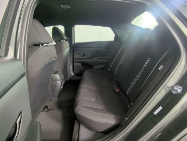 New 2026 Hyundai Elantra Sport FWD image 20
