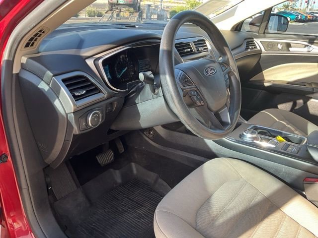 Used 2018 Ford Fusion S image 14