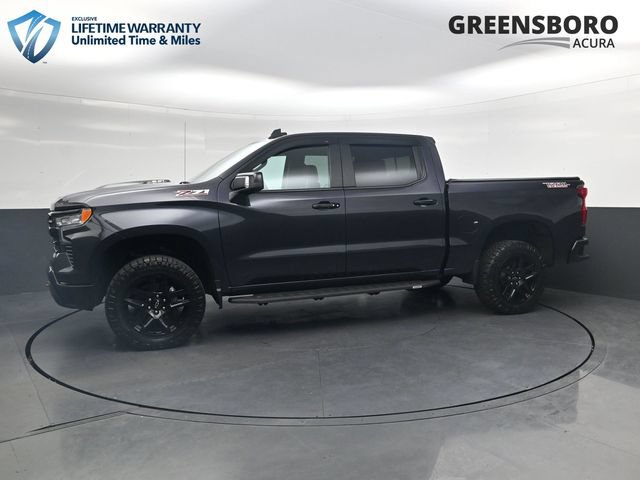 Used 2022 Chevrolet Silverado 1500 LT Trail Boss w/ LT Trail Boss Premium Package AWD/4WD image 10