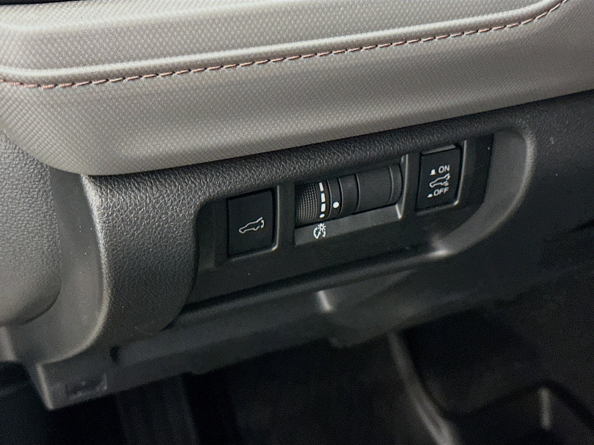 Used 2025 Subaru Forester Sport image 17