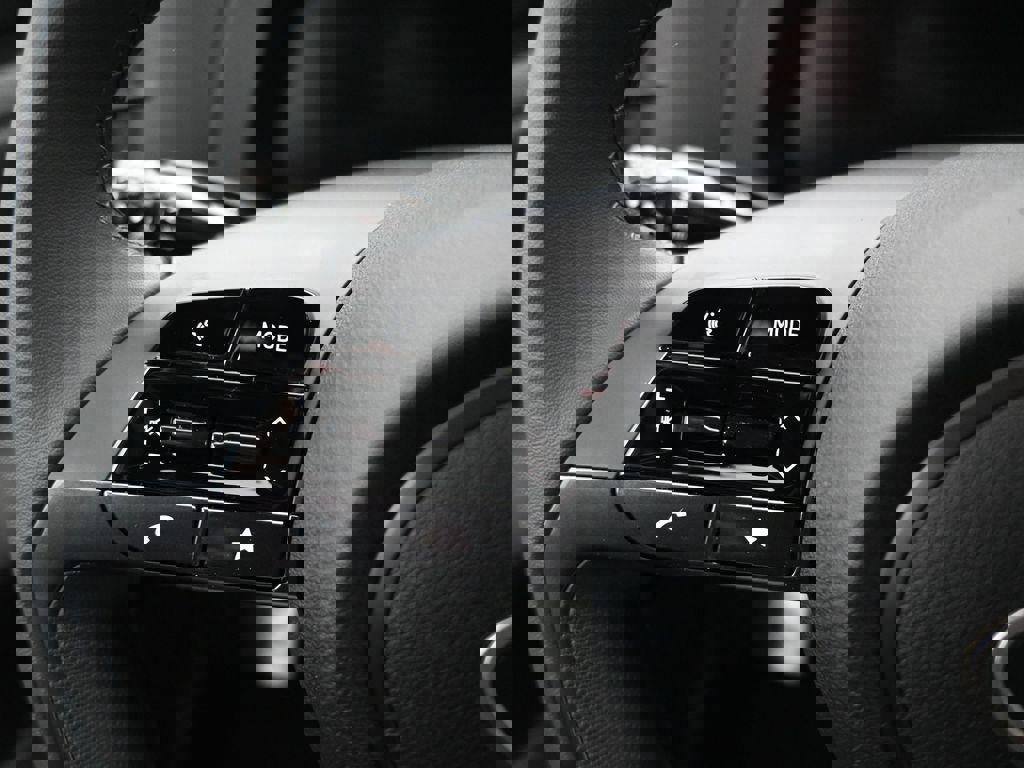 New 2026 Hyundai Elantra Sport image 18