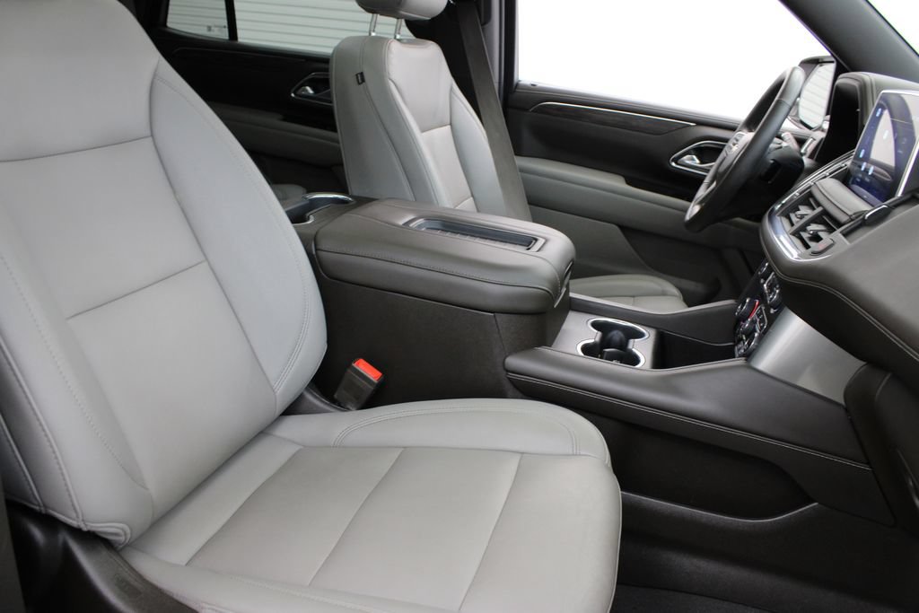 Used 2022 Chevrolet Tahoe LT w/ LT Signature Package RWD image 24