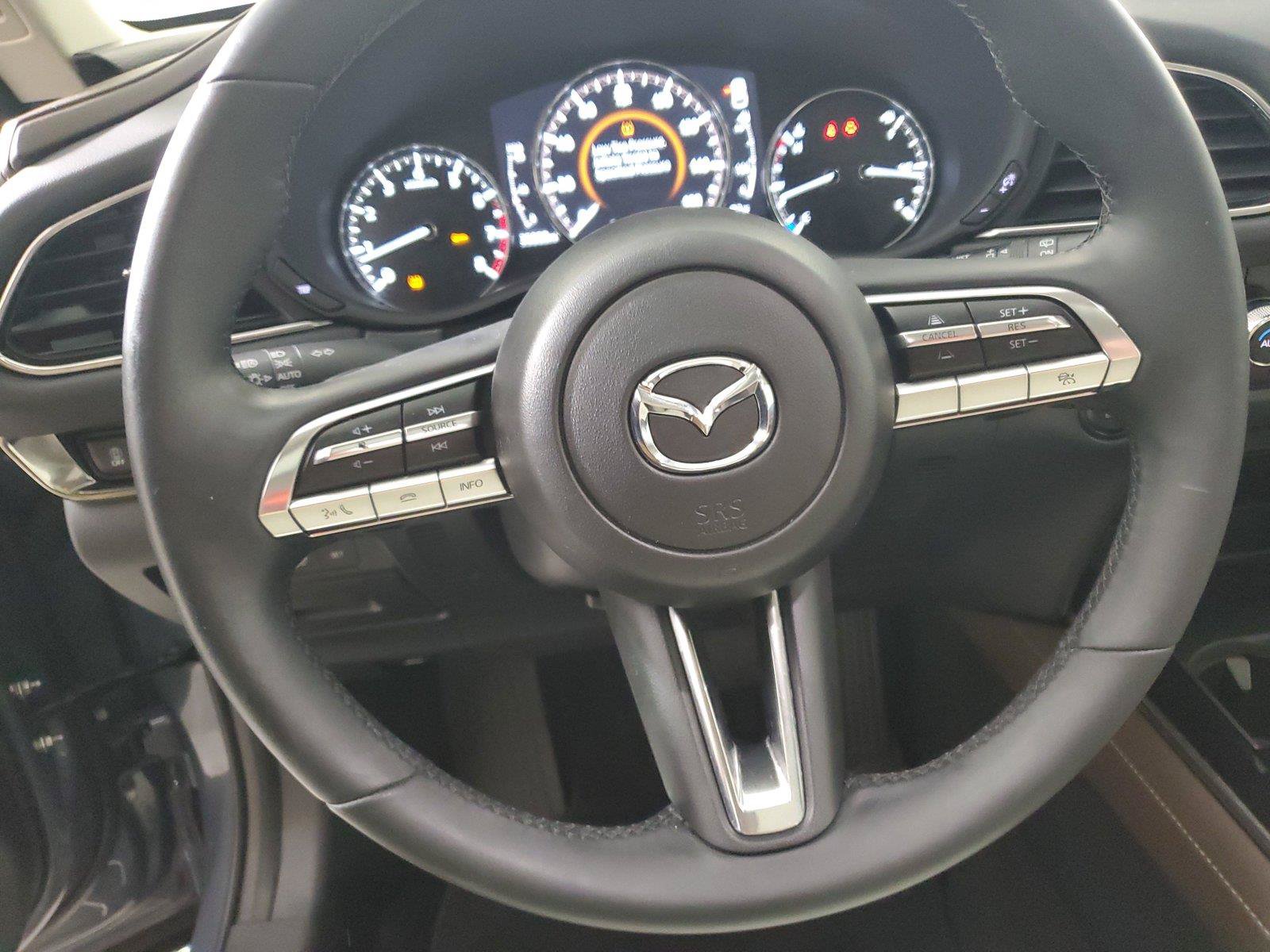 Used 2021 MAZDA CX-30 FWD 2.5 S w/ Premium Package image 23