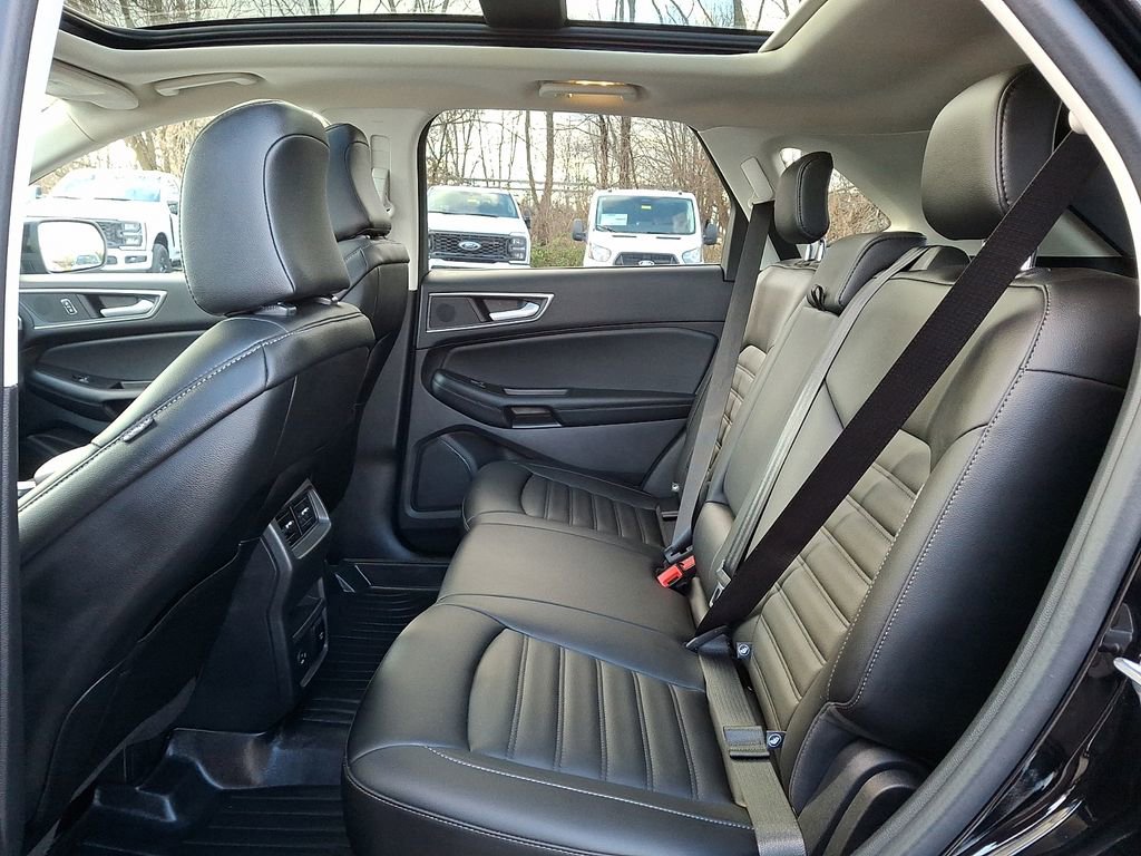 Certified 2021 Ford Edge SEL w/ Convenience Package image 10
