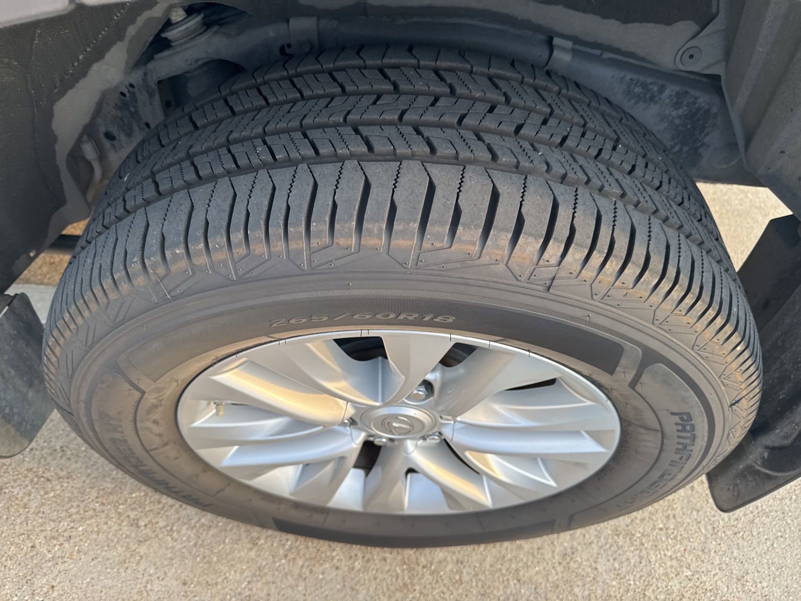 Used 2019 Lexus GX 460 Premium image 3
