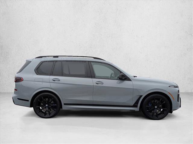 Used 2024 BMW X7 M60i w/ Executive Package image 4