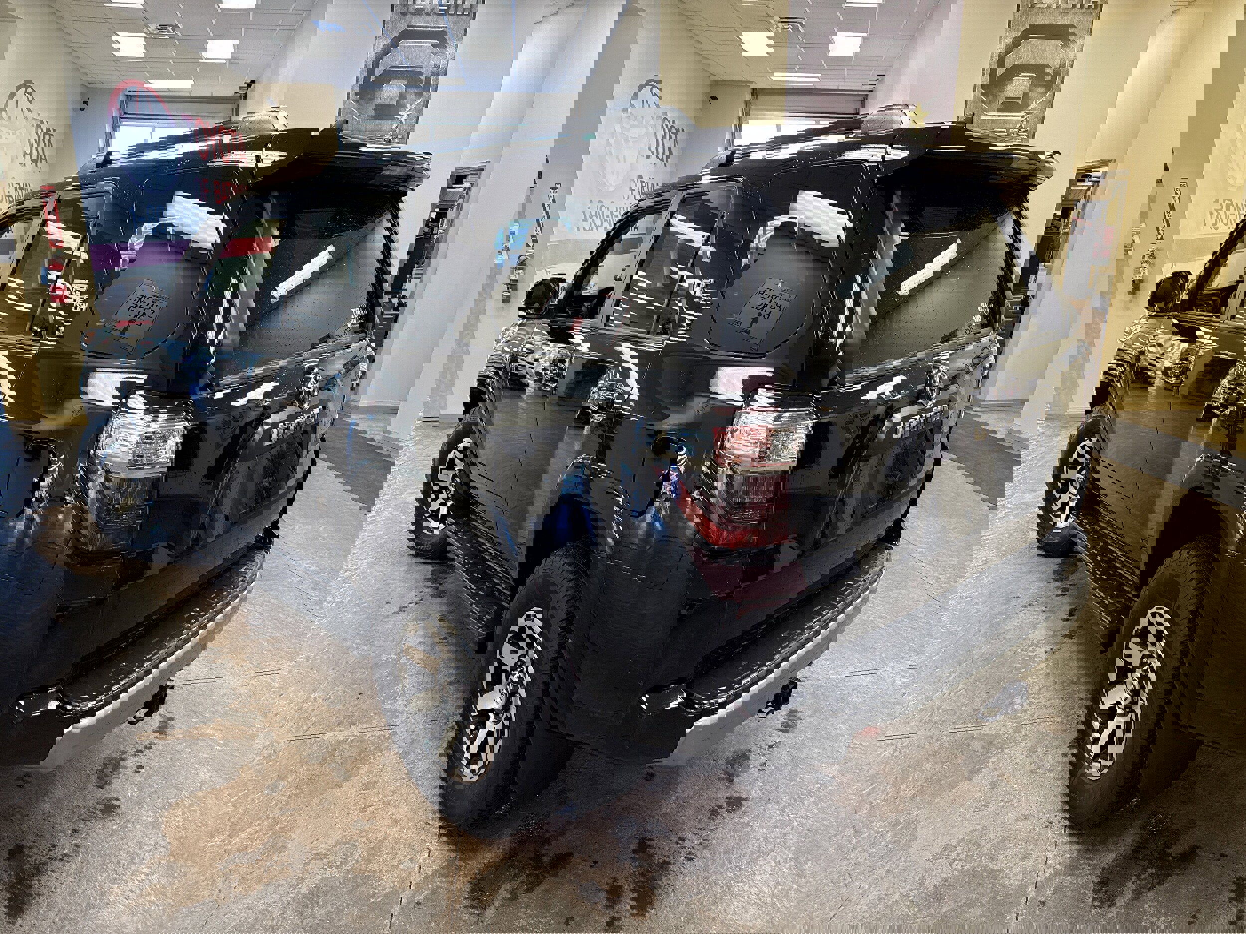 Used 2019 Toyota 4Runner TRD Off-Road Premium image 9