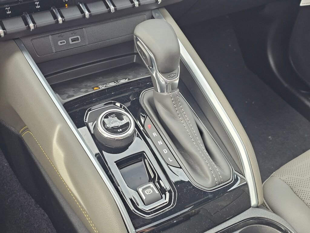 New 2026 Chevrolet Colorado ZR2 w/ Technology Package image 18