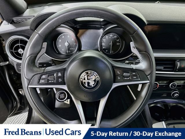 Used 2018 Alfa Romeo Stelvio Ti Sport AWD/4WD image 16