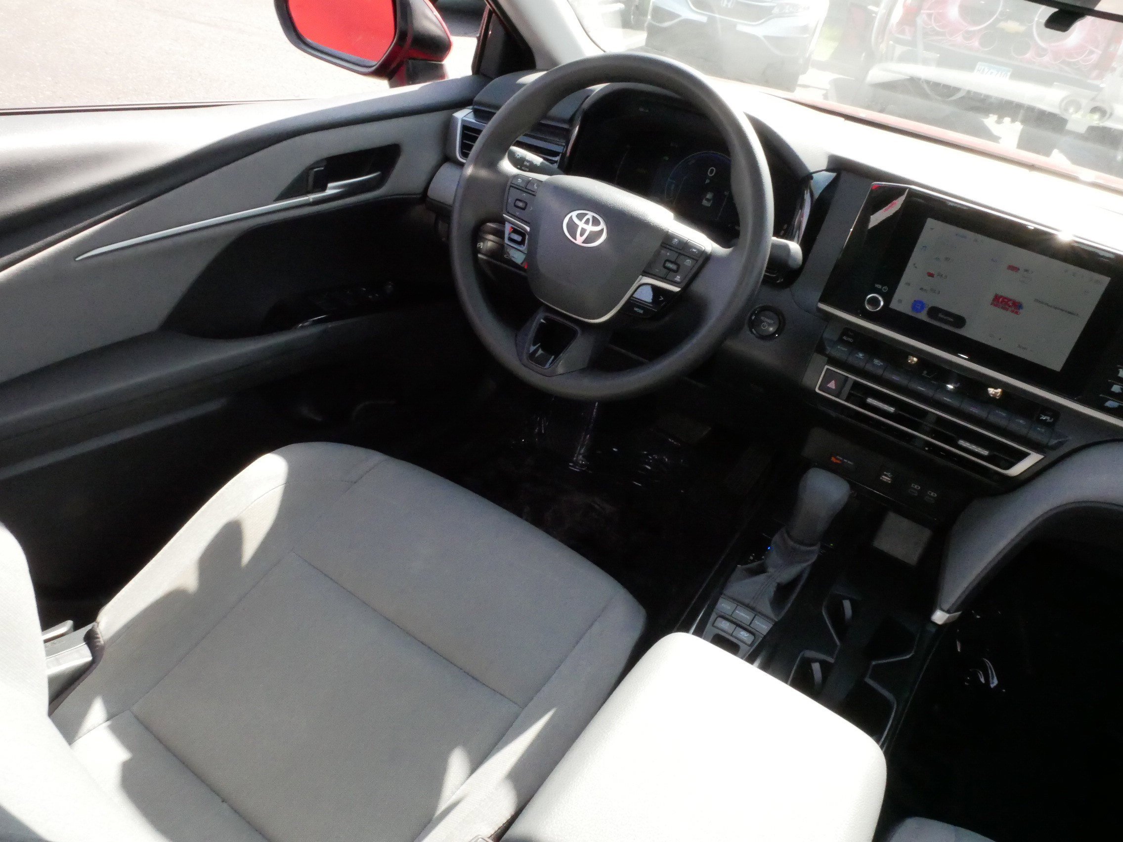 Certified 2025 Toyota Camry LE FWD image 9