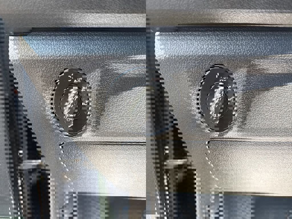 Used 2019 Volkswagen Jetta SE image 14