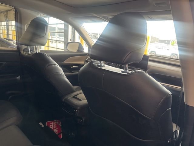 Used 2024 Toyota Grand Highlander Limited image 13
