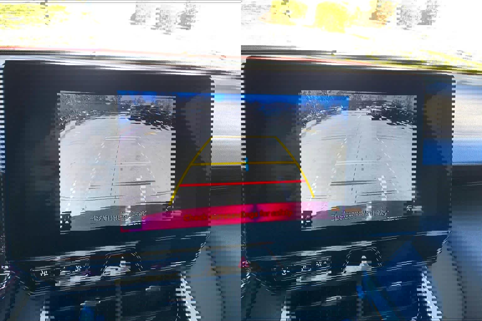 Used 2023 Toyota Venza Nightshade image 29