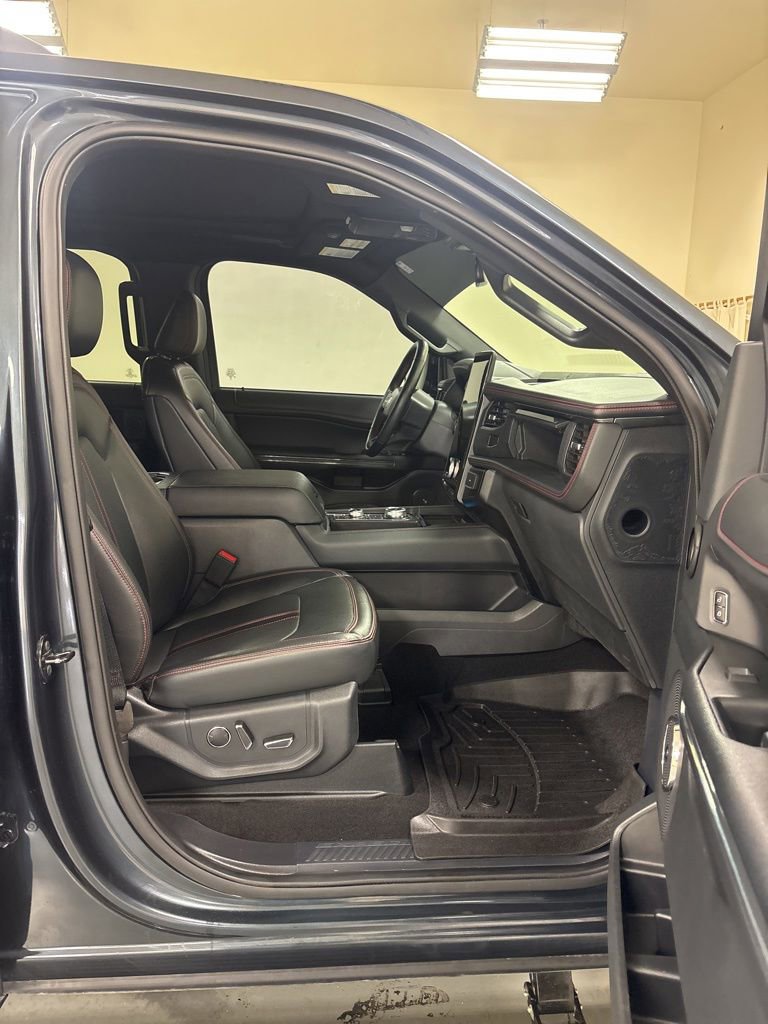 Used 2024 Ford Expedition Max Limited AWD/4WD image 26
