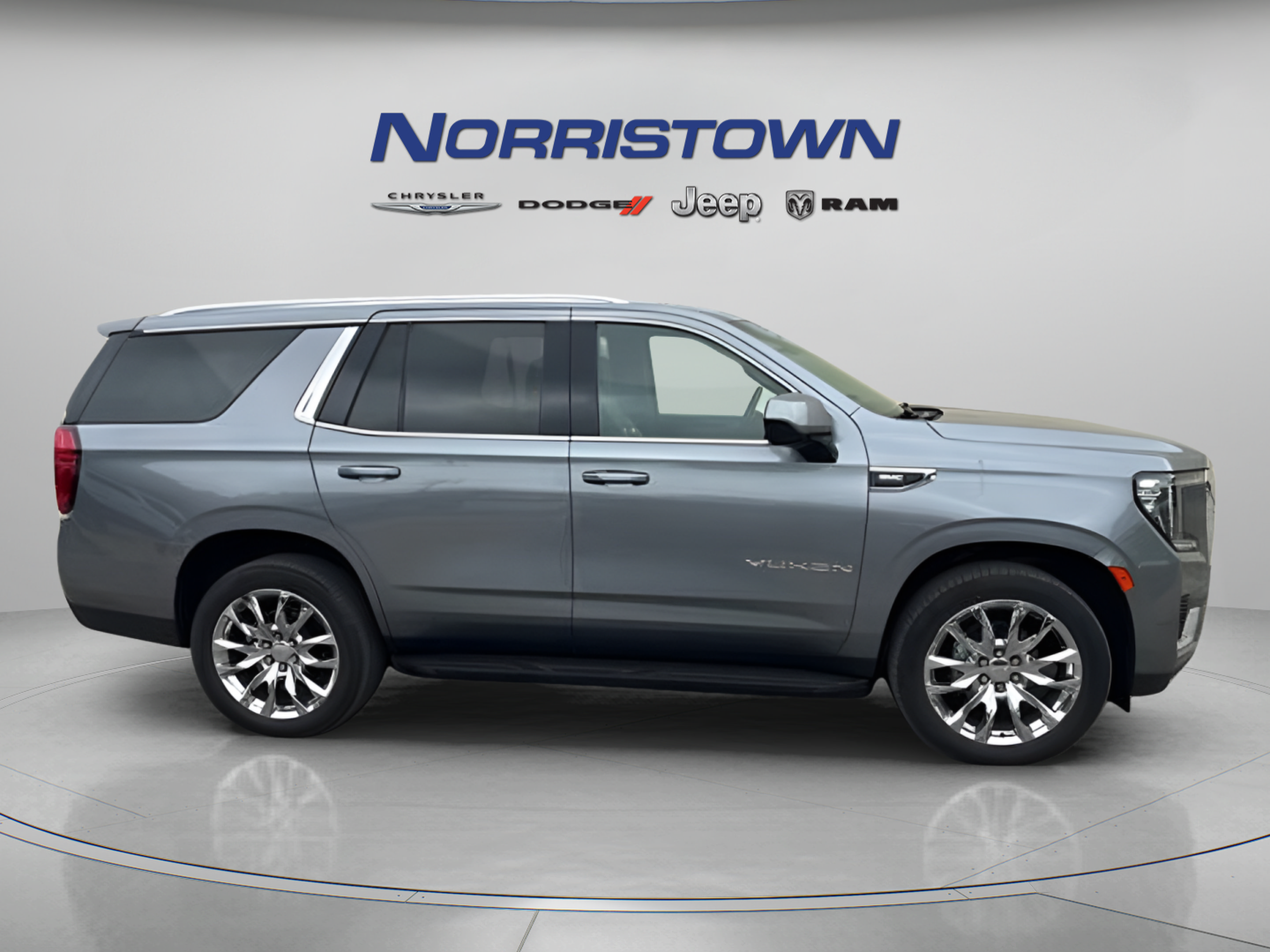 Used 2022 GMC Yukon SLE AWD/4WD image 6