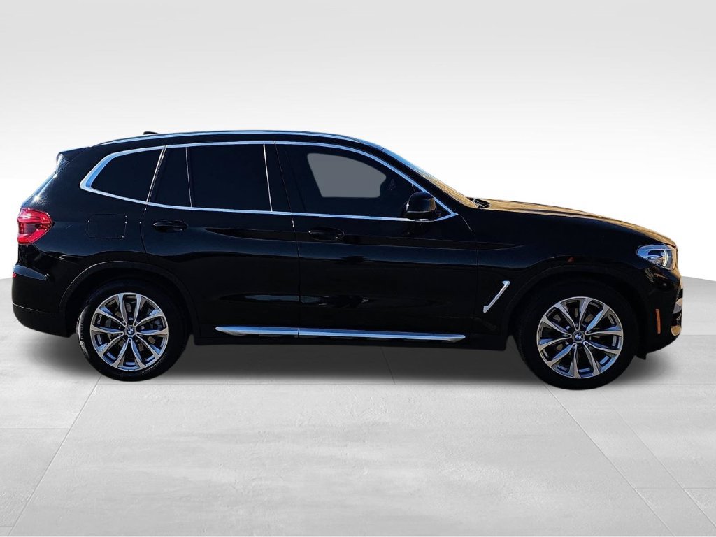 Used 2018 BMW X3 xDrive30i w/ Convenience Package AWD/4WD image 2