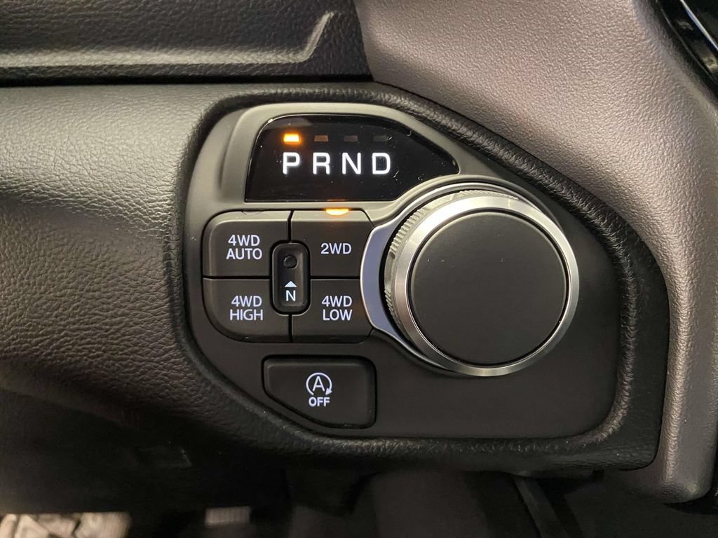 New 2026 RAM 1500 Big Horn AWD/4WD image 17