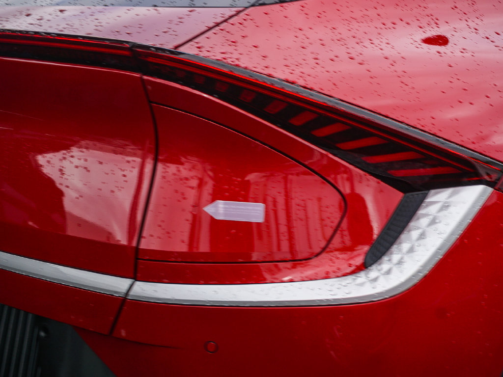 Certified 2024 Kia EV6 Light RWD image 8