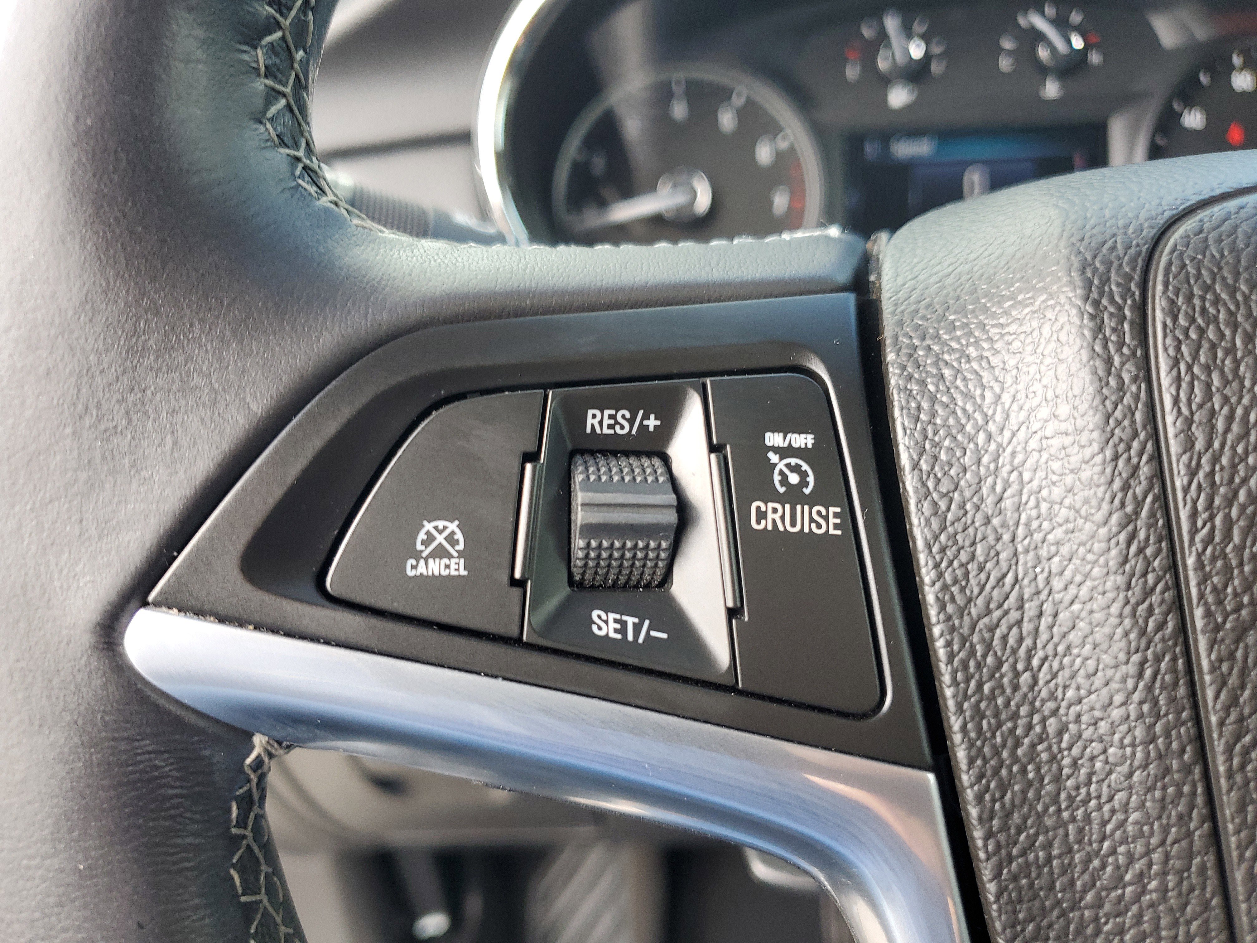 Used 2022 Buick Encore Preferred w/ Safety Package image 17