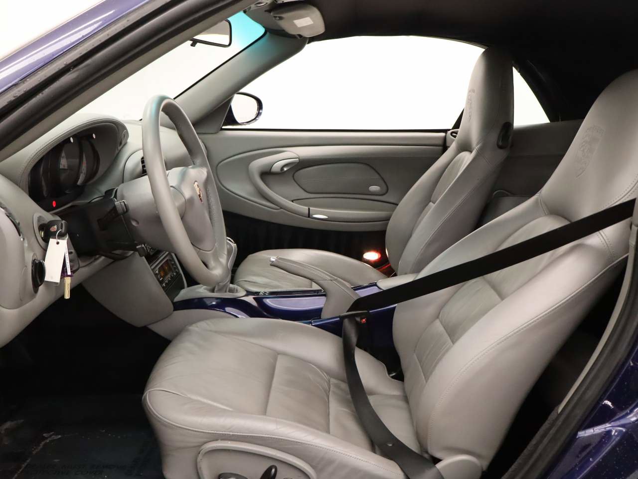 Used 2003 Porsche 911 Carrera image 16