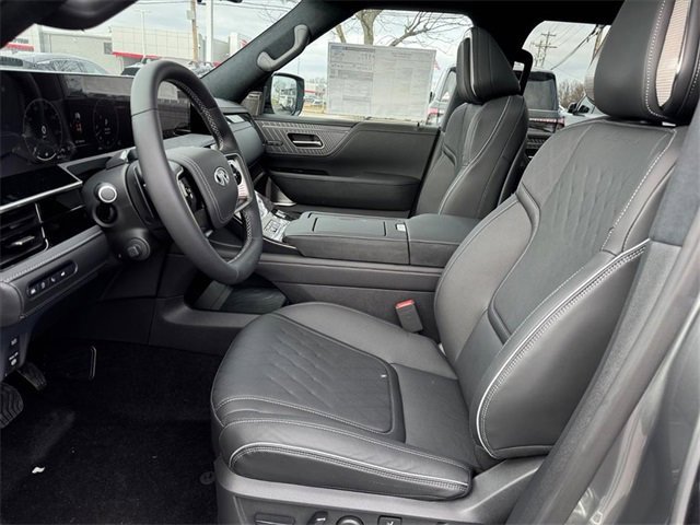 New 2026 INFINITI QX80 Autograph w/ Premium Cargo Package image 13