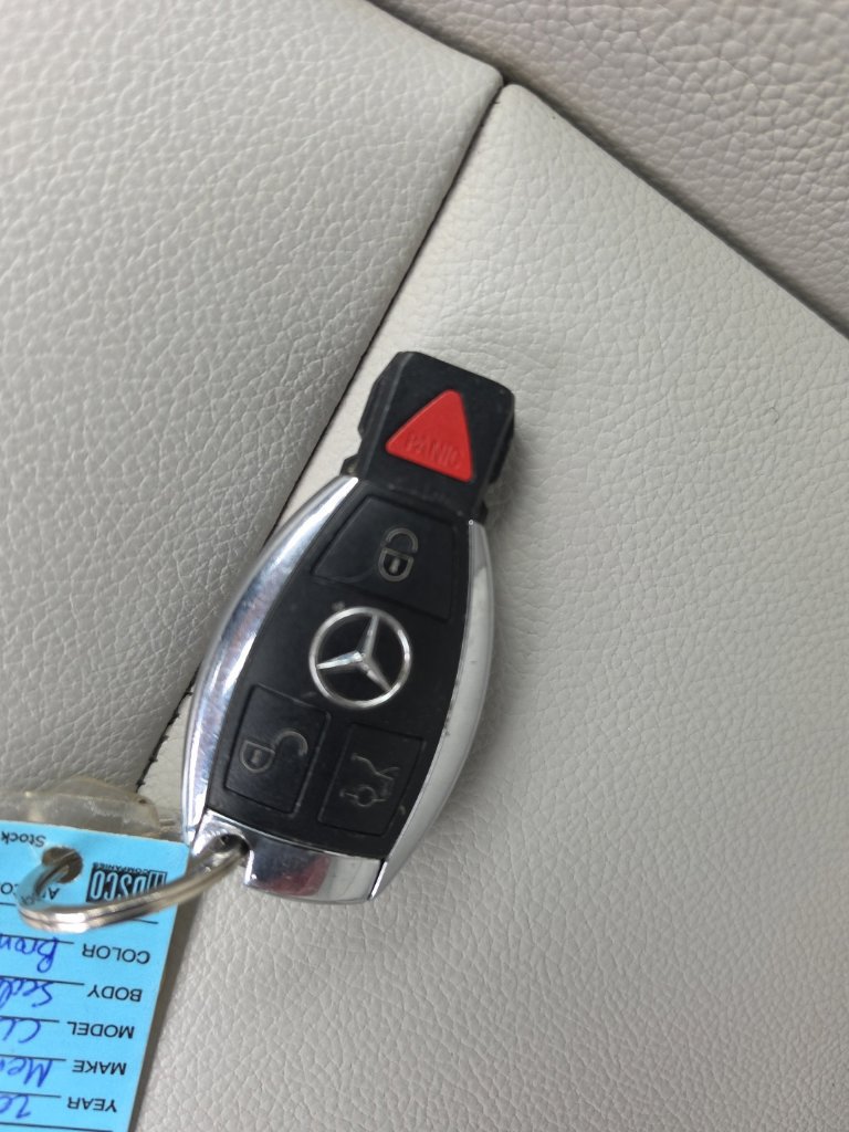 Used 2014 Mercedes-Benz CLA 250 4MATIC image 31