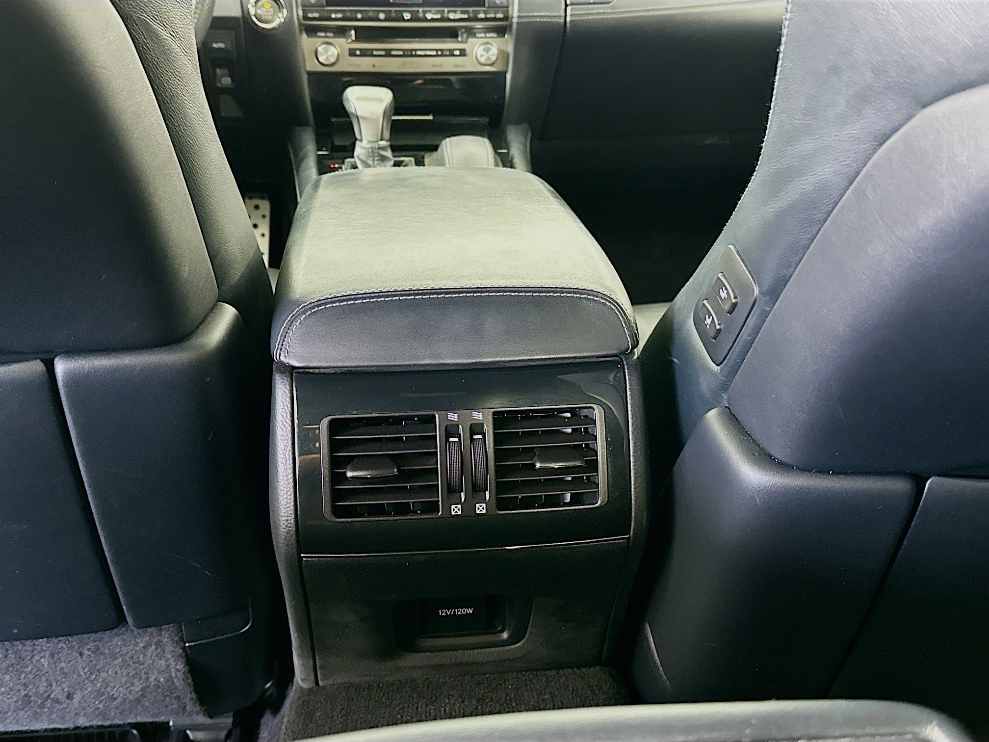 Used 2013 Lexus LS 460 w/ F-Sport Pkg RWD image 29