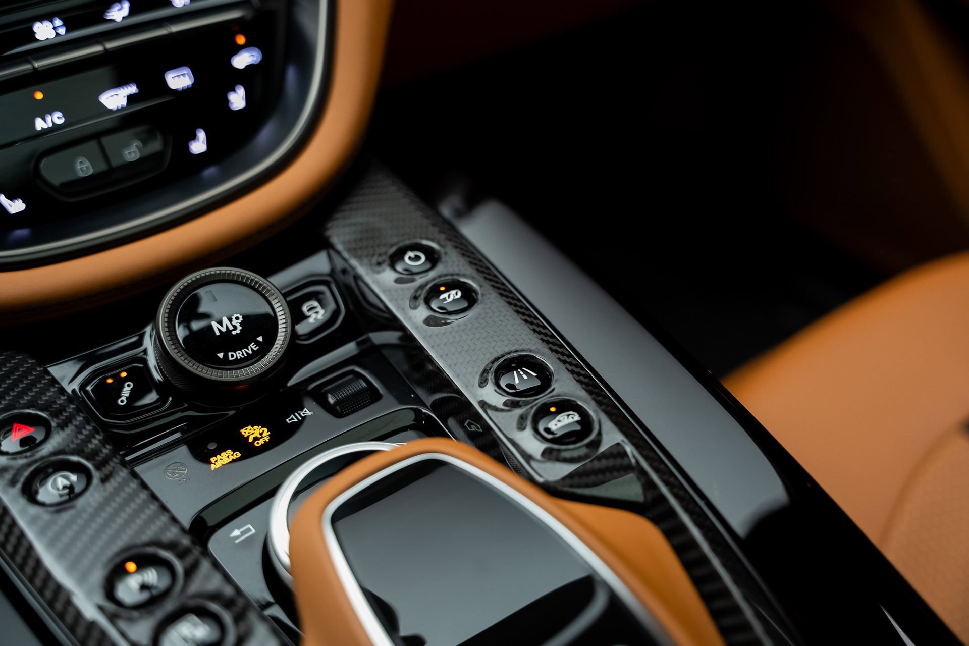 Used 2023 Aston Martin DBX 707 image 55