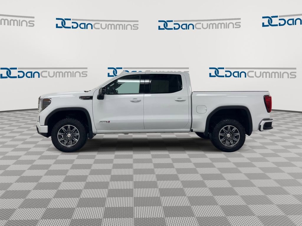 Used 2025 GMC Sierra 1500 AT4 image 5