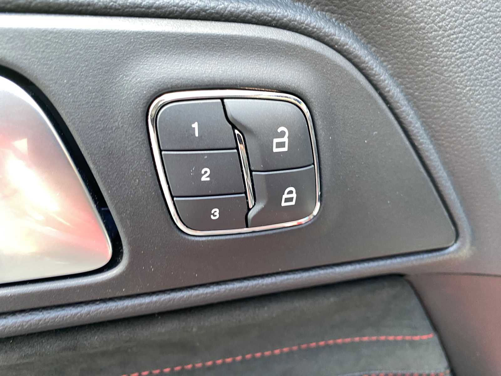 Used 2022 Ford Mustang GT Premium w/ Equipment Group 401A image 15