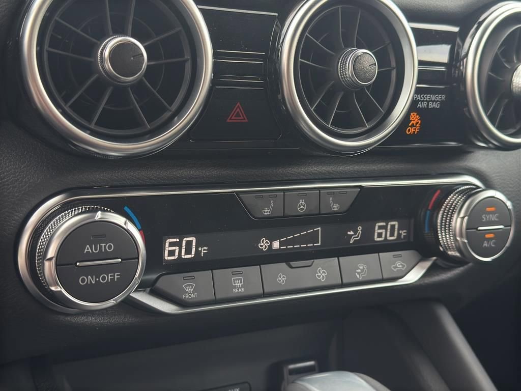 New 2025 Nissan Sentra SR image 27