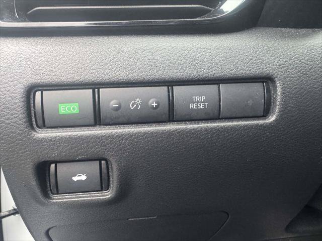 Used 2024 Nissan Sentra SV w/ All-Weather Package FWD image 15