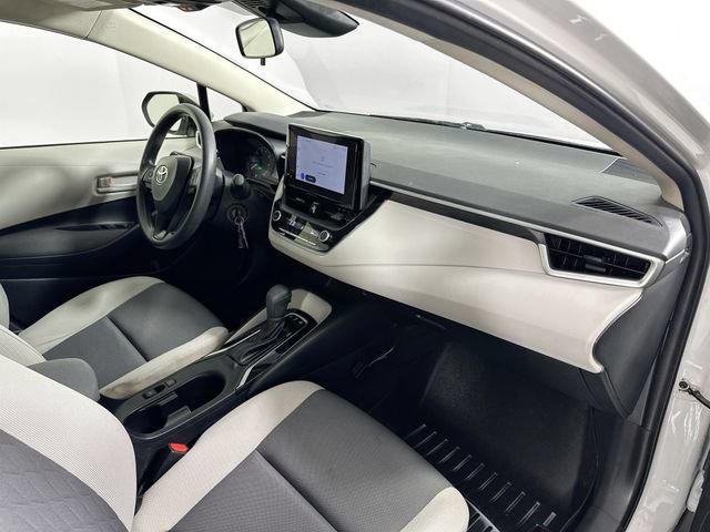 Used 2023 Toyota Corolla LE FWD image 27