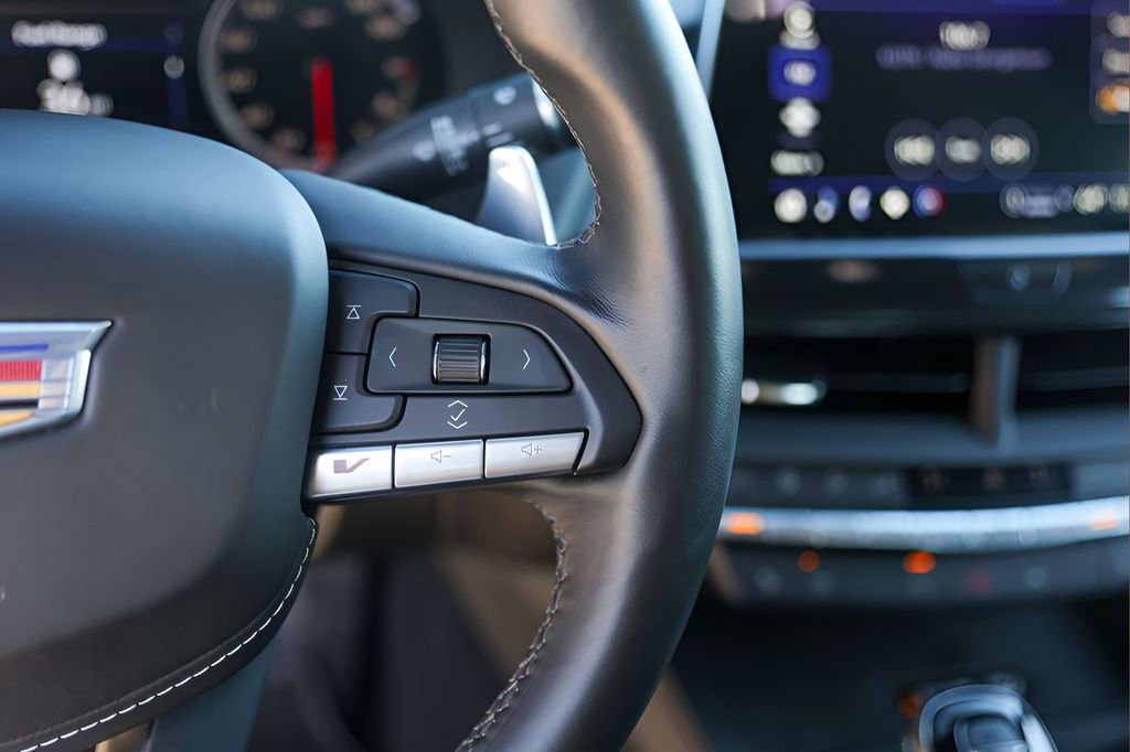 Certified 2025 Cadillac CT4 V image 13