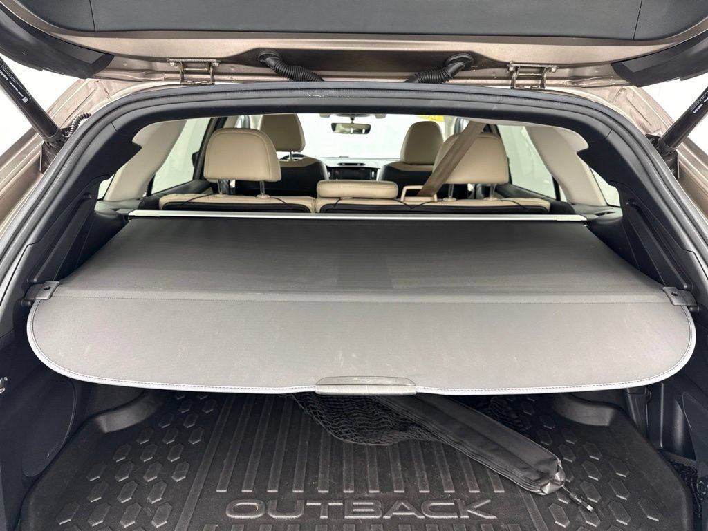 Used 2021 Subaru Outback Limited XT w/ Popular Package #2 AWD/4WD image 12