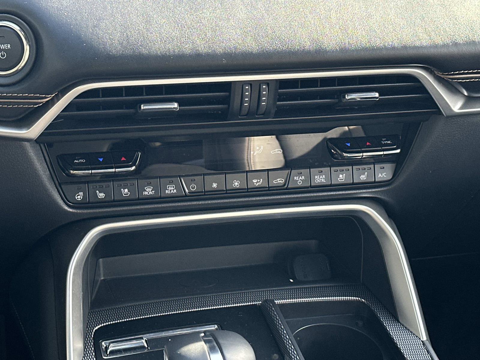 Used 2025 MAZDA CX-70 Plug-In Hybrid w/ Premium Plus image 23