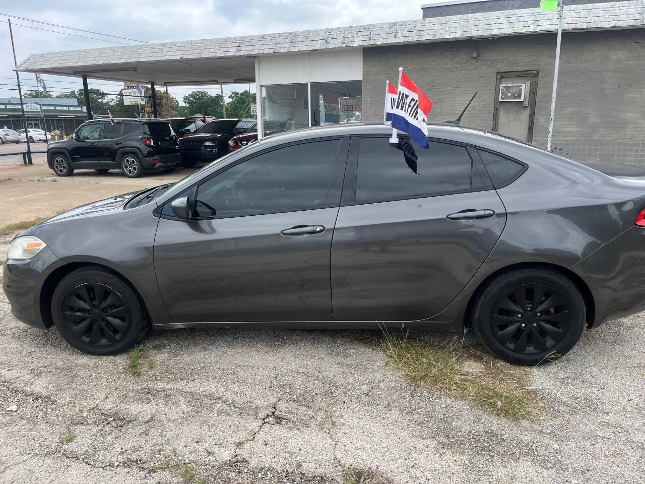 Used 2015 Dodge Dart Aero FWD image 7