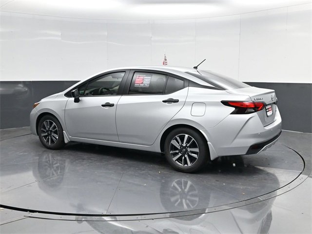 Used 2025 Nissan Versa S w/ S Plus Package image 5