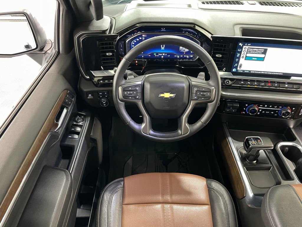 Certified 2024 Chevrolet Silverado 1500 High Country w/ High Country Premium Package image 28