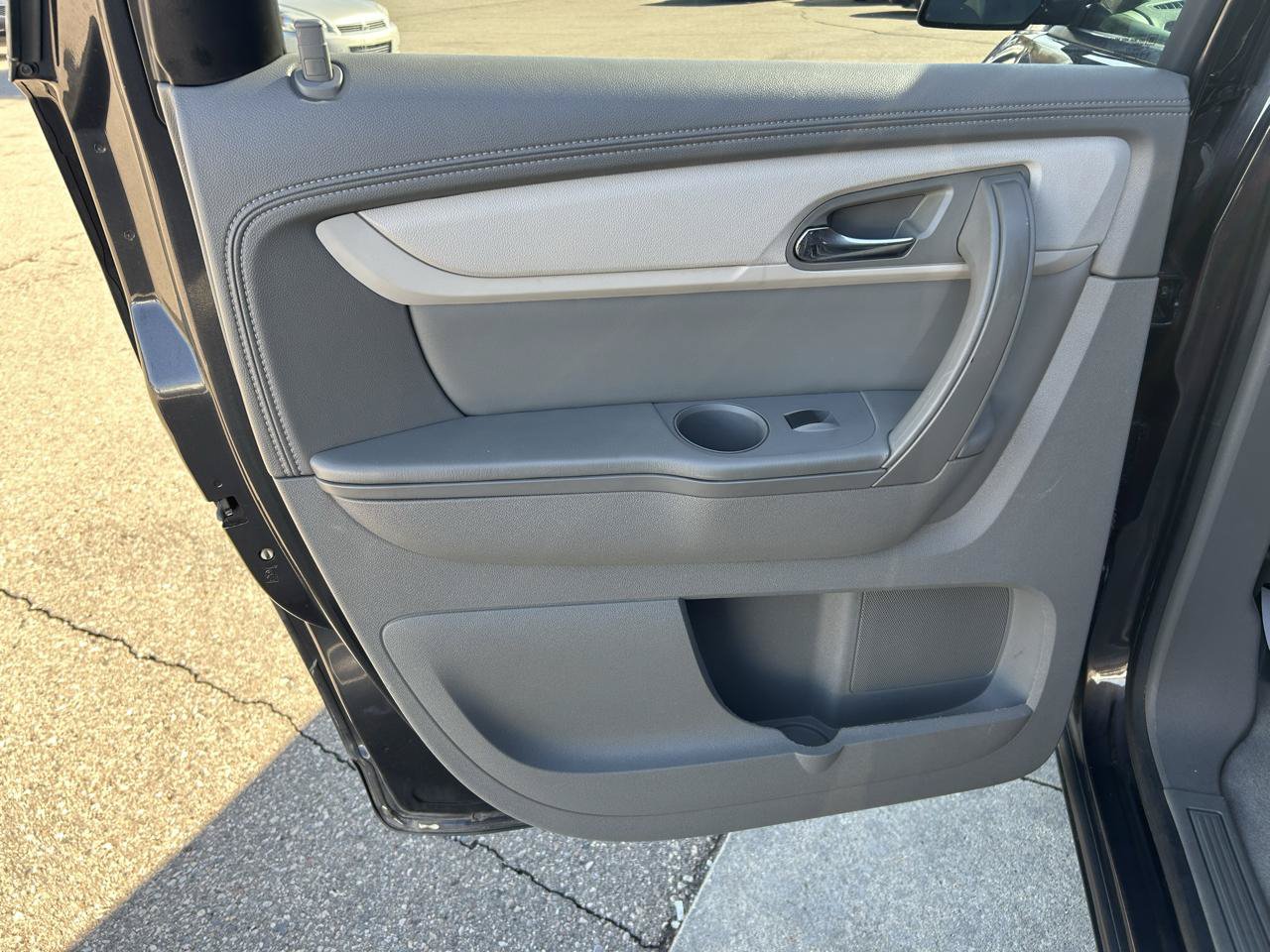 Used 2015 Chevrolet Traverse LS AWD/4WD image 14