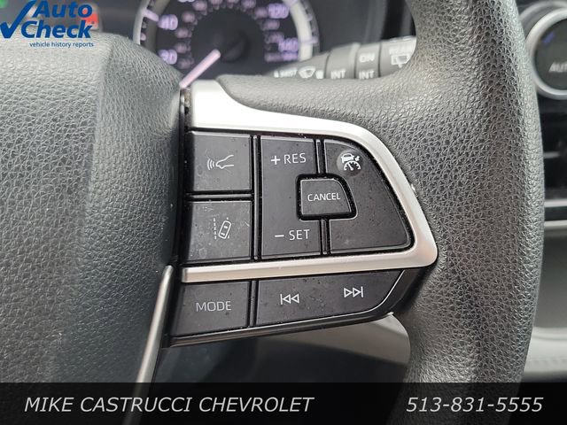 Used 2023 Toyota Highlander L image 15