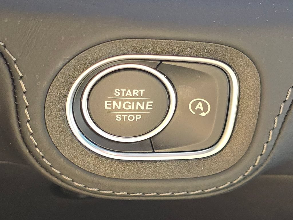 Used 2023 Mercedes-Benz Maybach GLS 600 4MATIC image 37