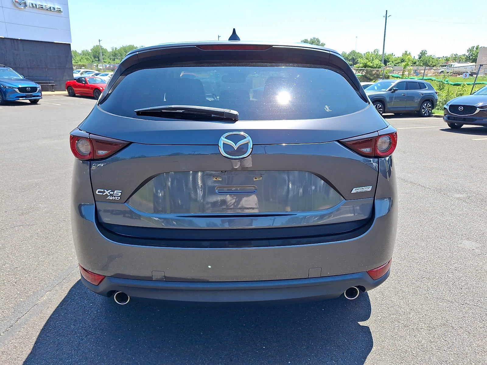 Used 2018 MAZDA CX-5 Touring w/ Preferred Equipment Package AWD/4WD image 5